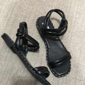 Steve Madden jeeana 7 Black Open-Toe Sandals with Ankle Straps